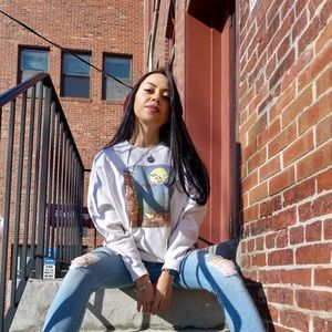 Smithsonian Featured Exhibit Pullover